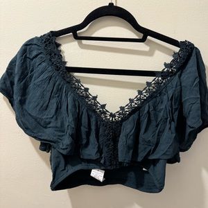 American Eagle Crop Blouse